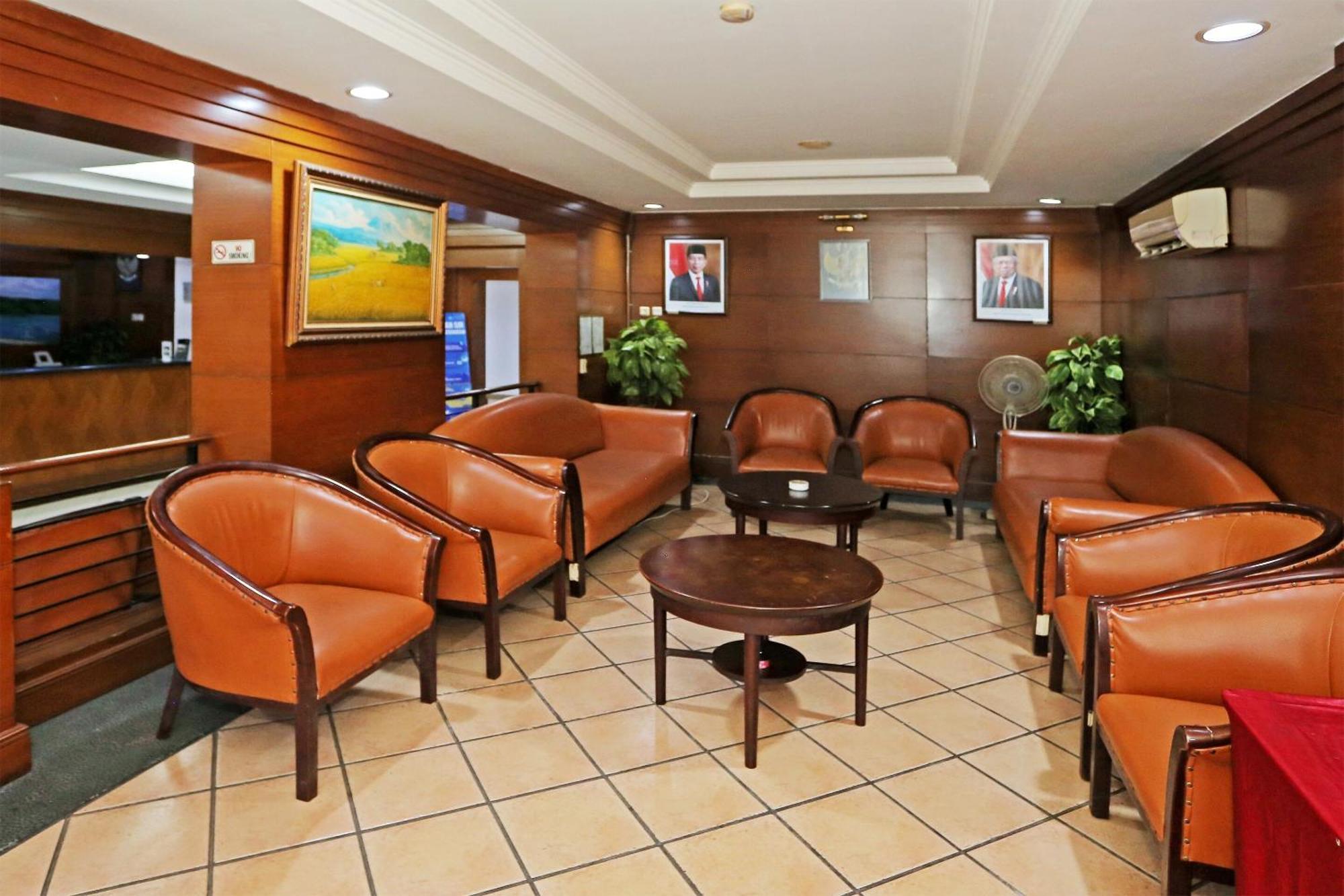 Collection O 91898 Series Hotel Kuningan Jacarta Exterior foto