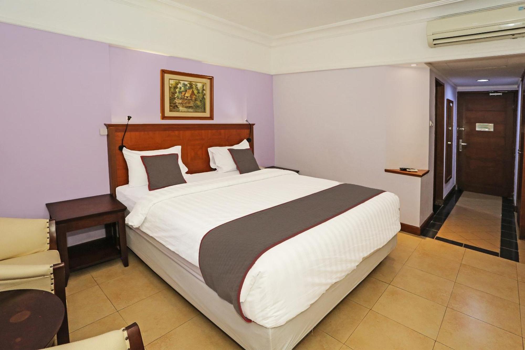 Collection O 91898 Series Hotel Kuningan Jacarta Exterior foto