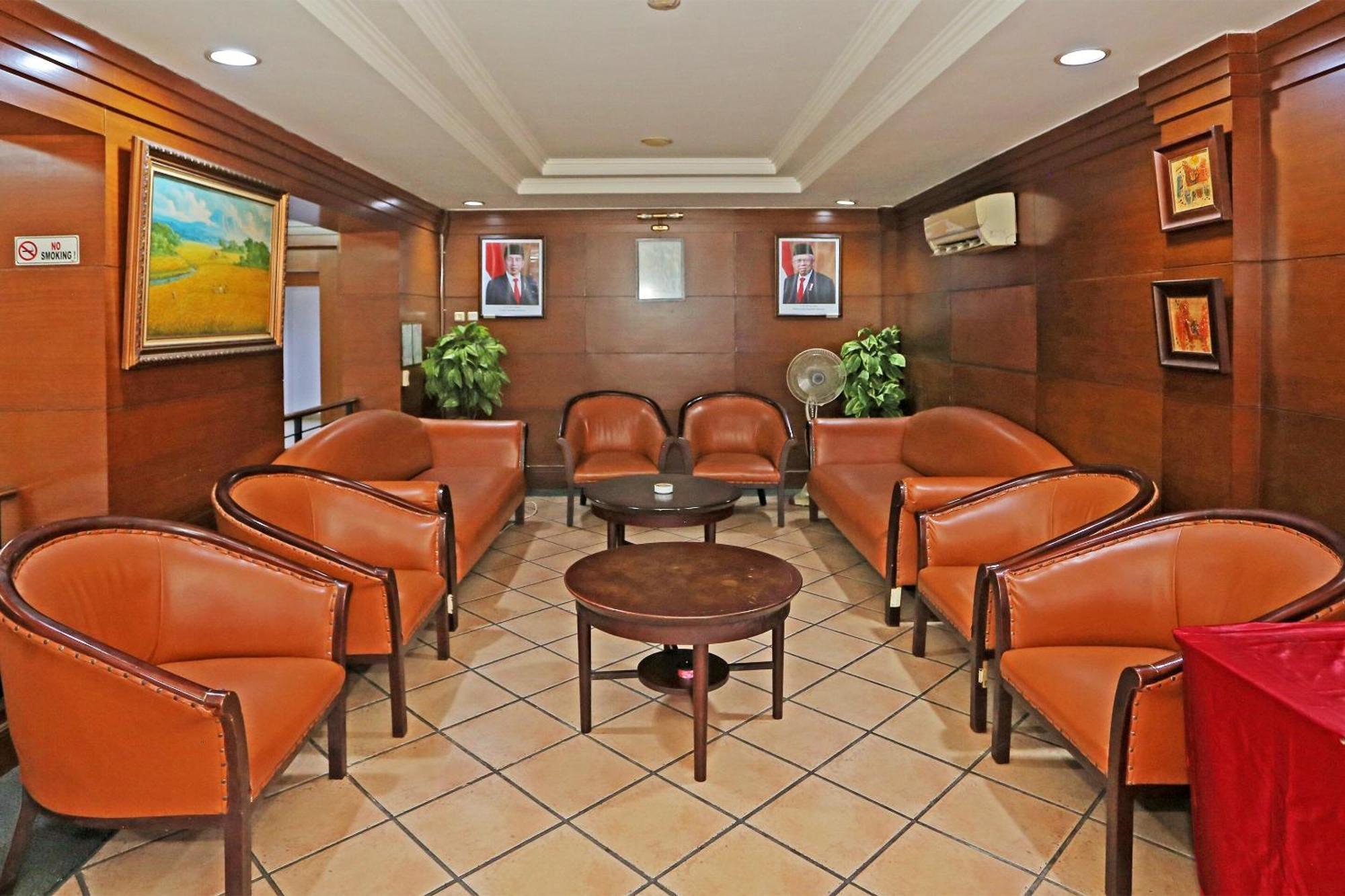 Collection O 91898 Series Hotel Kuningan Jacarta Exterior foto